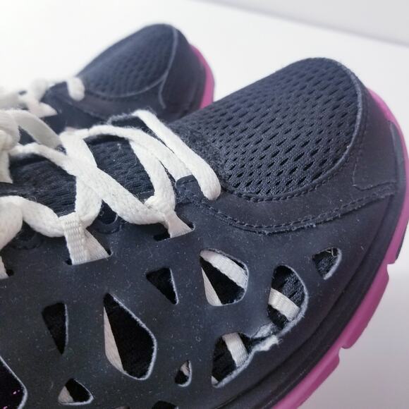 NIKE Dual Fusion Run 2 Sneakers - Picture 4 of 10